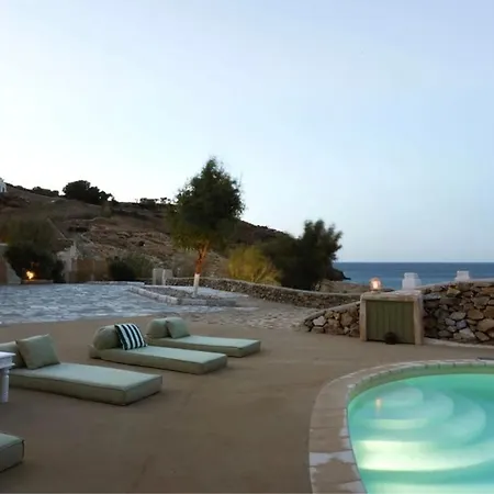 빌라 The Mykonian Beachfront Estate