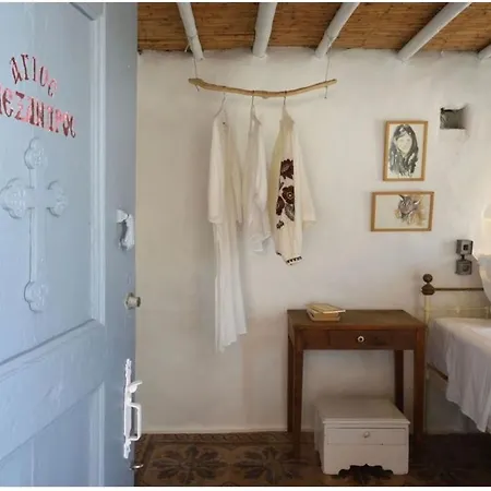 The Mykonian Beachfront Estate 빌라