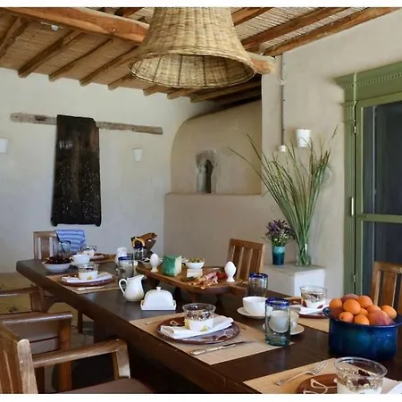 ヴィラ The Mykonian Beachfront Estate Fokos Beach