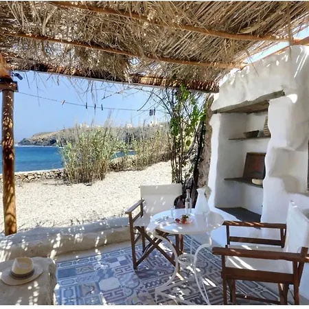 Villa The Mykonian Beachfront Estate *